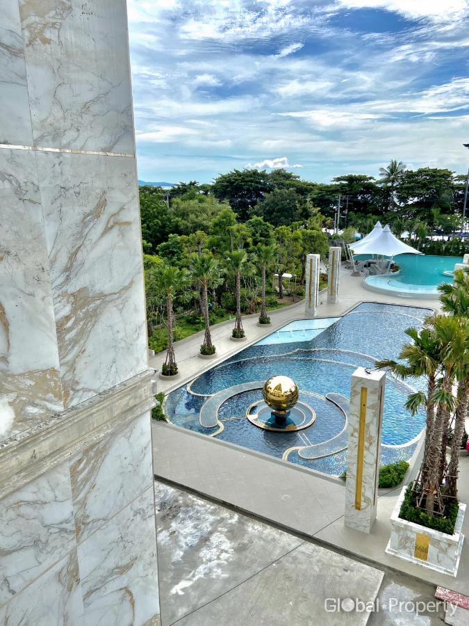 Luxury Sea View Room Beach Front Luxury Джомтьєн-Біч Екстер'єр фото